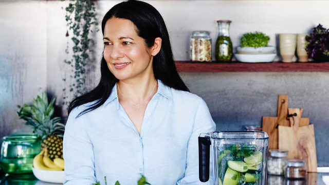 Tess Masters, The Blender Girl